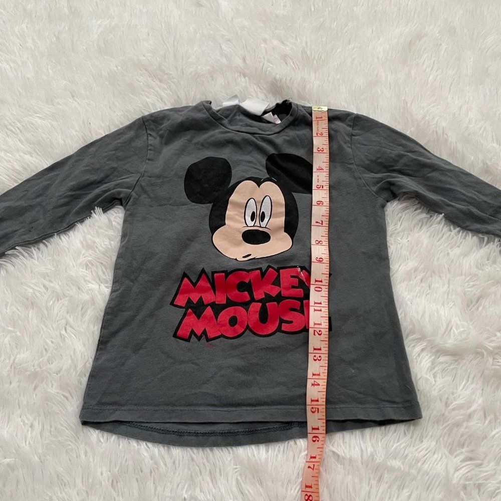 3/$10 Kids Zara x Disney Crew Neck Long Sleeve Top in Gray Size 3/4 - Picture 4 of 10